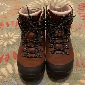 Raichle waterproof Leather Hiking Boots